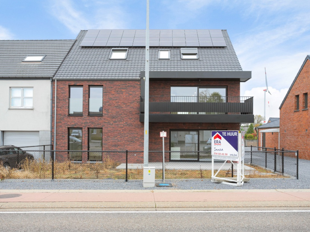 Staatsbaan - 106 - 0101 - 3945