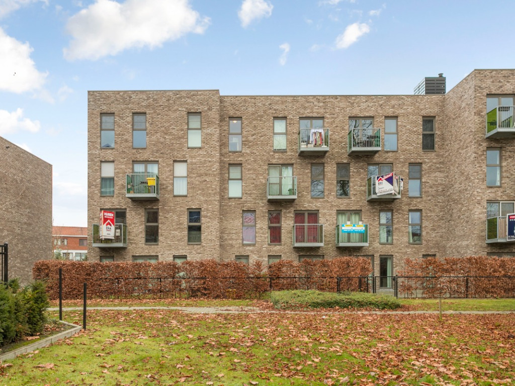 Lindenhof - 15 - 17 - 2440