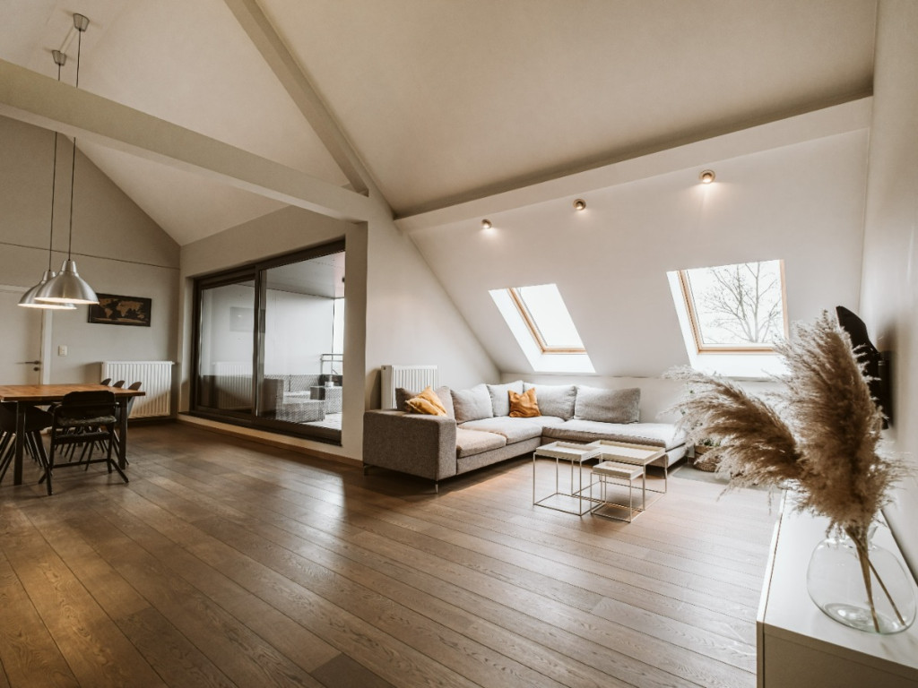 Dorpsstraat - 33 - bus 10 - 3900