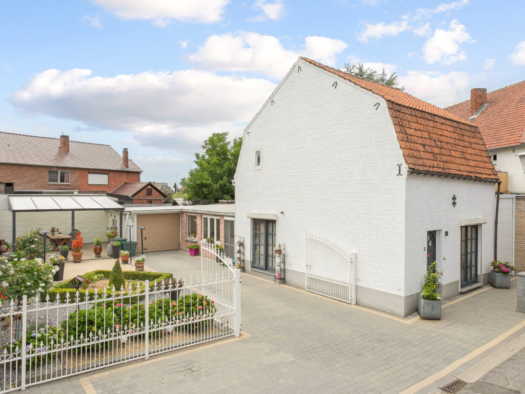 Zijstraat - 2 - - 3960