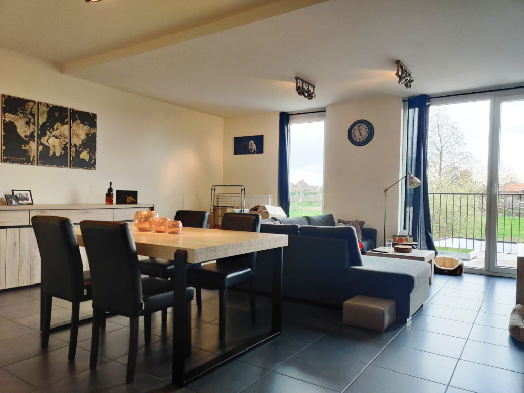Moeskroenstraat - 463 - 0101 - 8930