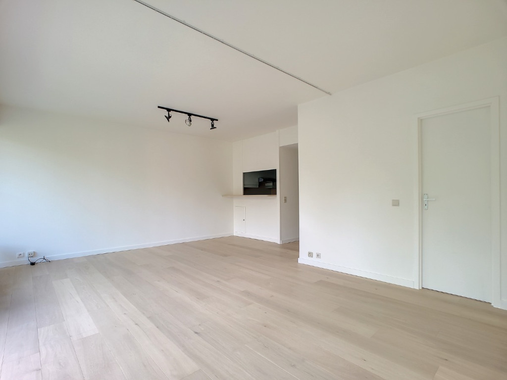 Rue du Brillant - 86 - 3ème - 1170