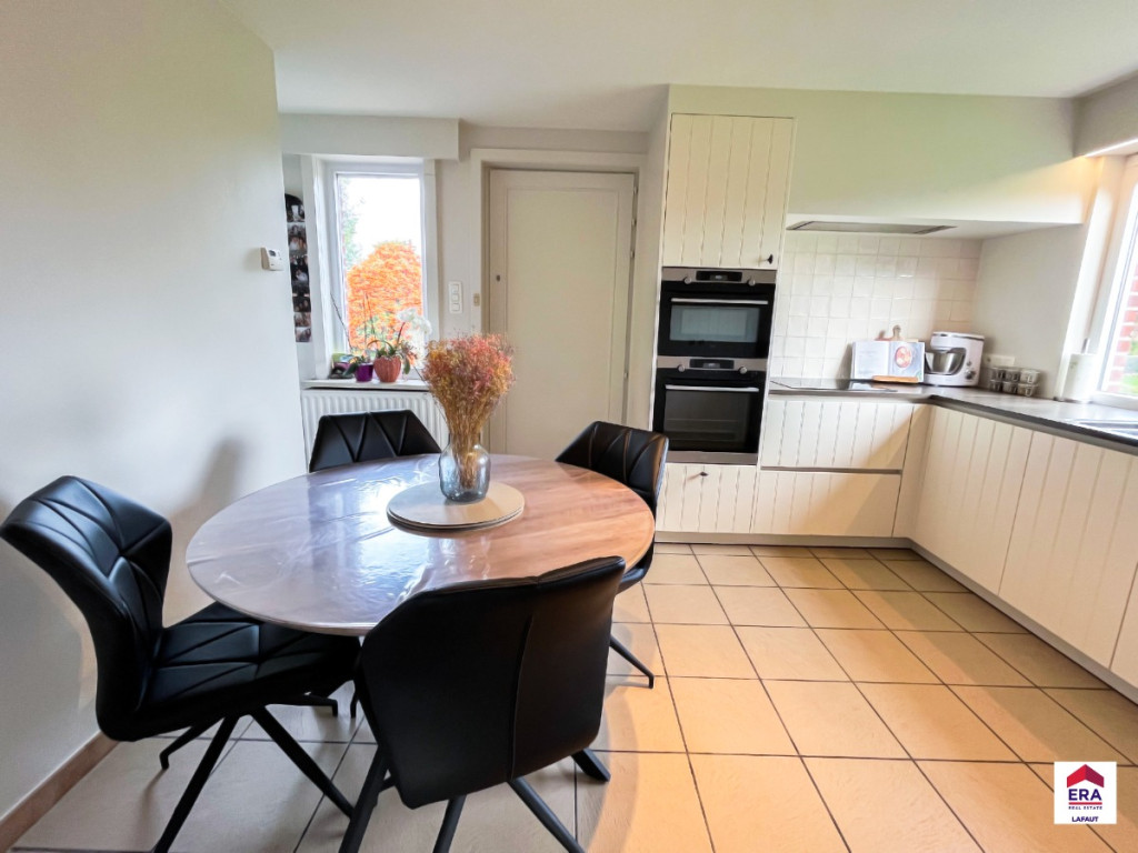 Hoogbeverenstraat - 11 - - 8850