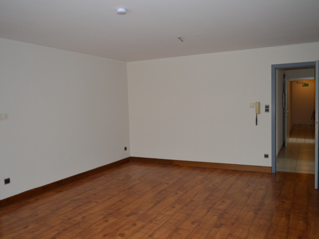 Heldenplein - 17 - C - 3945