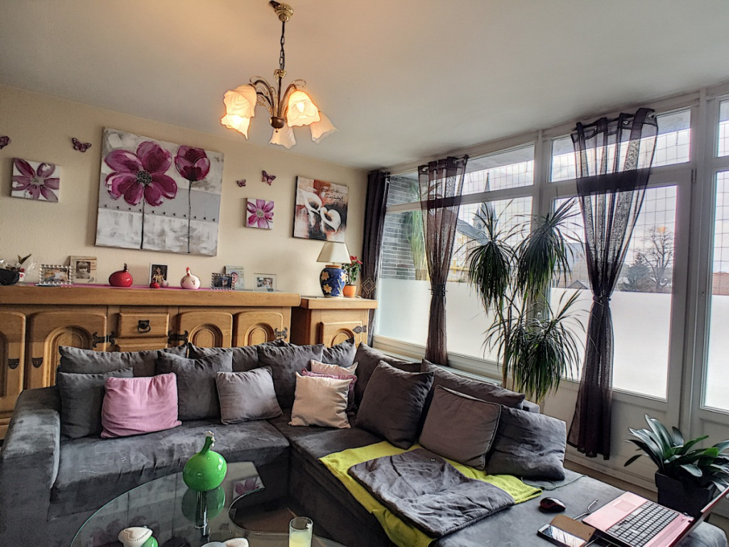 Rue Neuve - 25 - - 4500