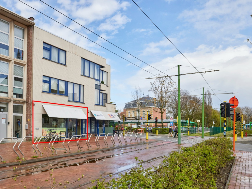 Dorp West - 3 - - 2070