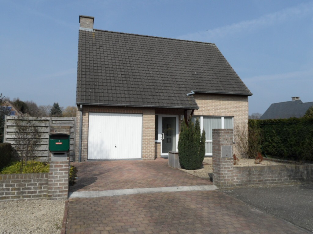 Distelstraat - 18 - - 3910