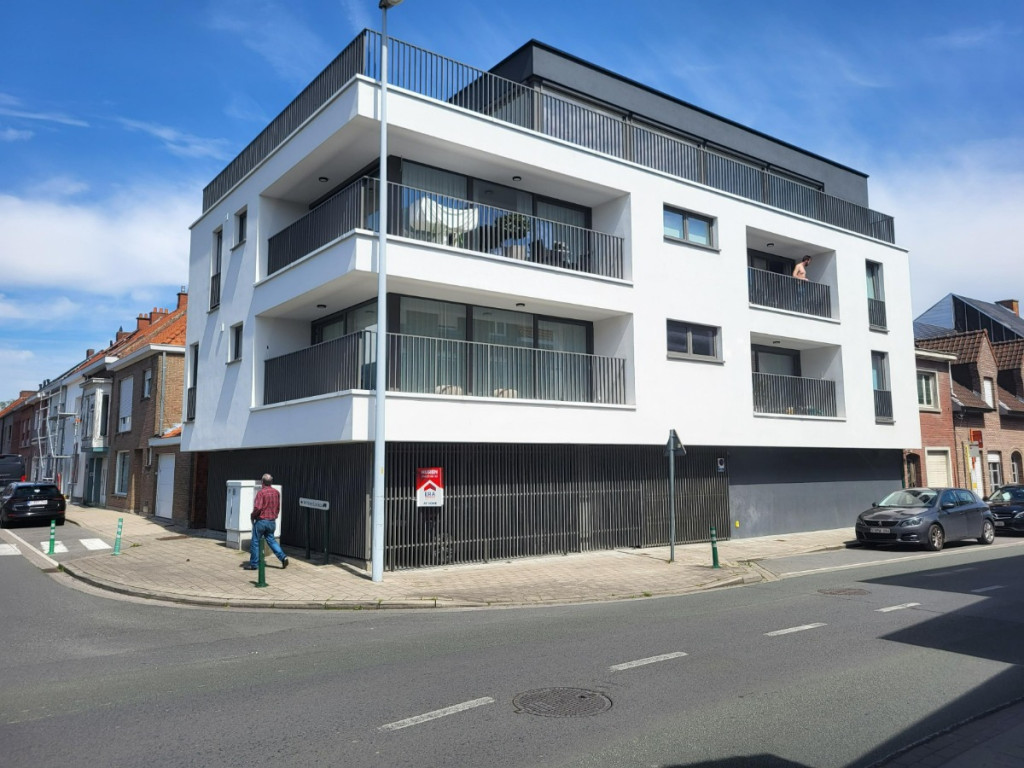 Koningin Astridlaan - 2 - 102 - 8930