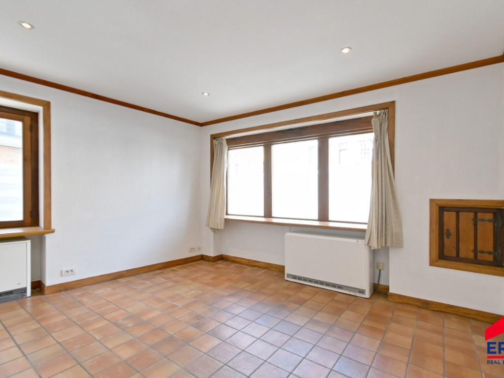 Koning Albertstraat - 23 - - 9900