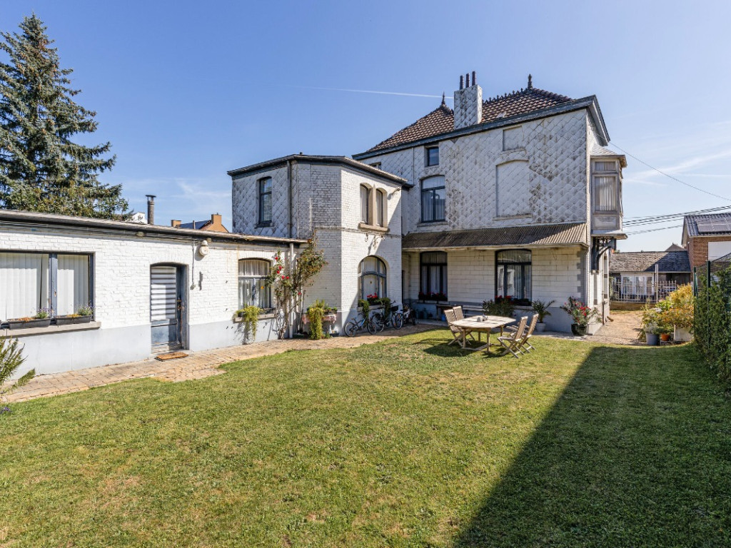 Rue Cavée - 3 - - 7830