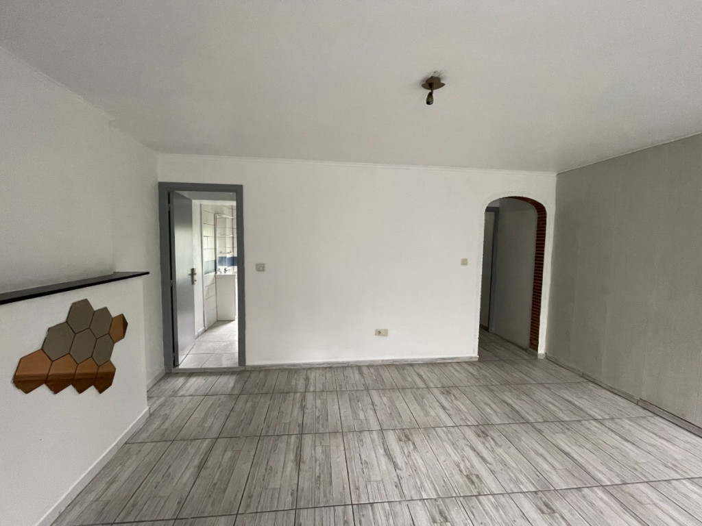 Rue des Groseilliers - 89 - - 7340