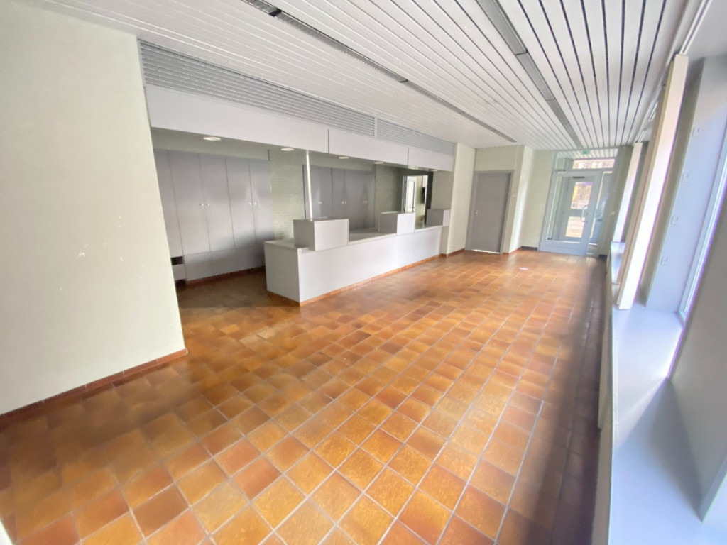 Sint Denijsplaats - 3 - - 8940