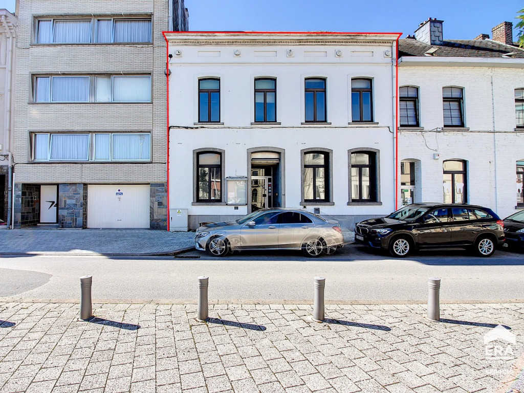 Place Sainte Anne - 12 - - 1420