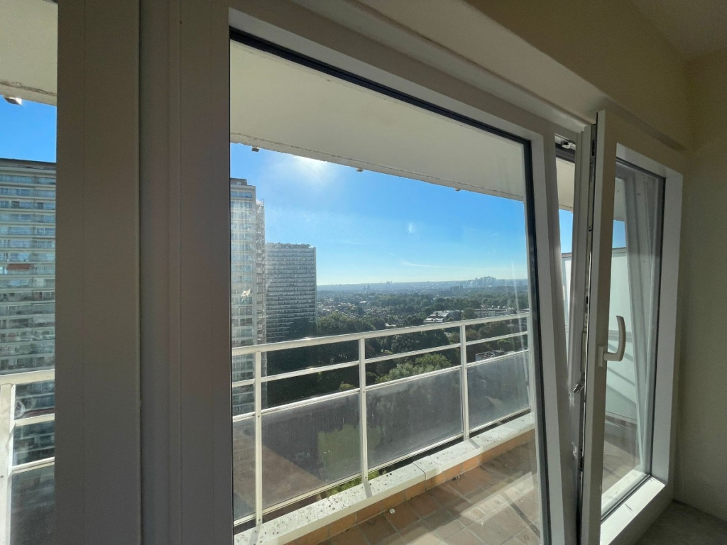 Avenue de l'Arbre Ballon - 30 - W14 - 1090