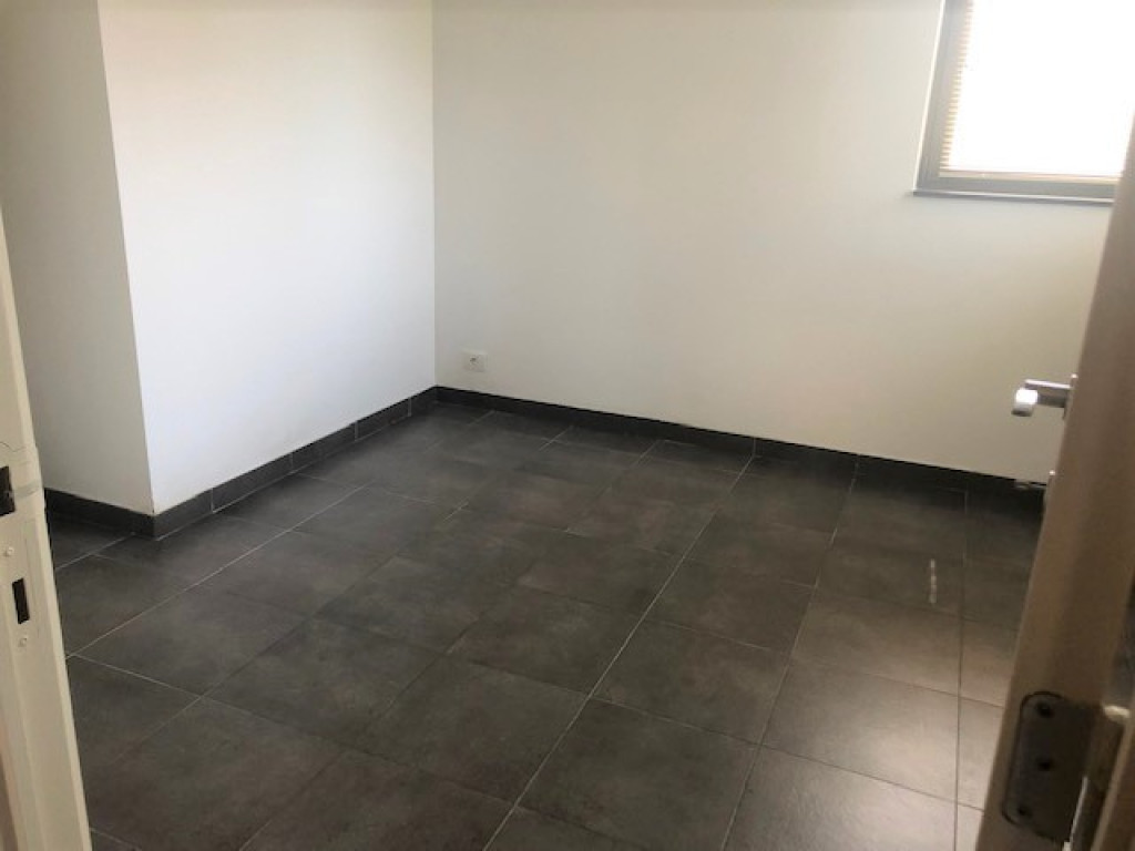 Remi Ghesquièrelaan - 7 - - 8930