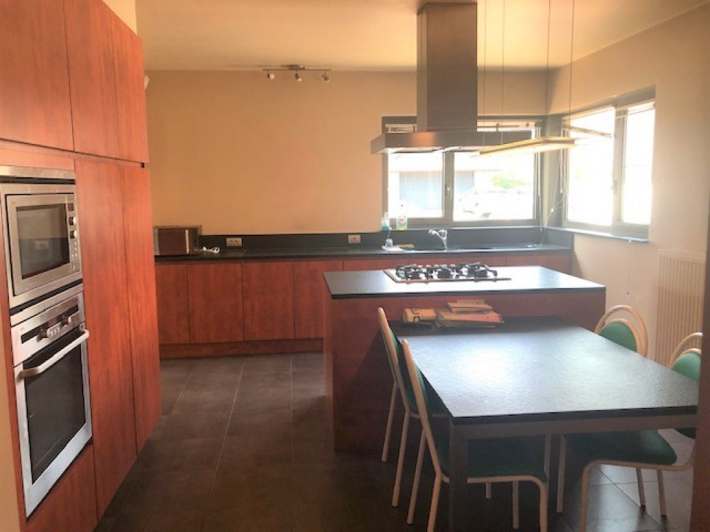 Remi Ghesquièrelaan - 7 - - 8930