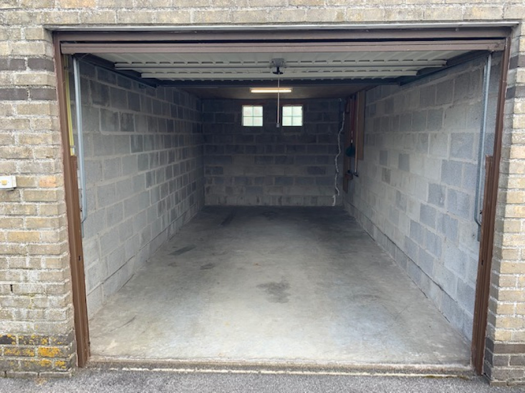Brugse steenweg - 7 - Garage 3 - 8420