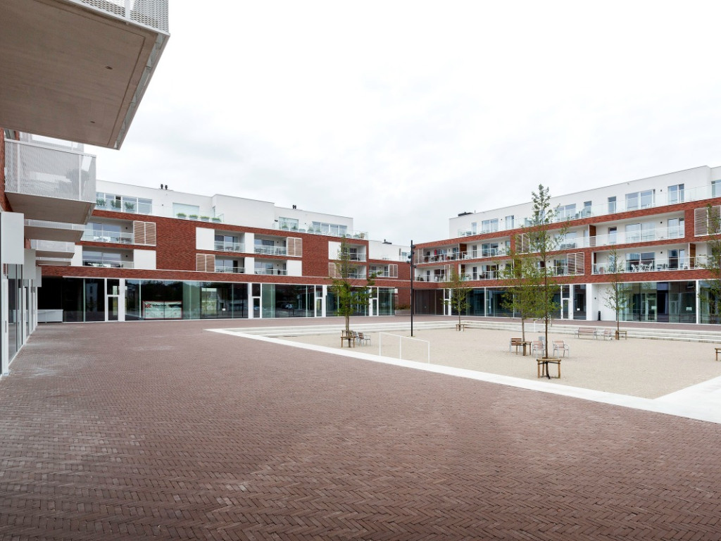 Leanderhof - Commerciële ruimte - WA.C.0.02. - - 8550