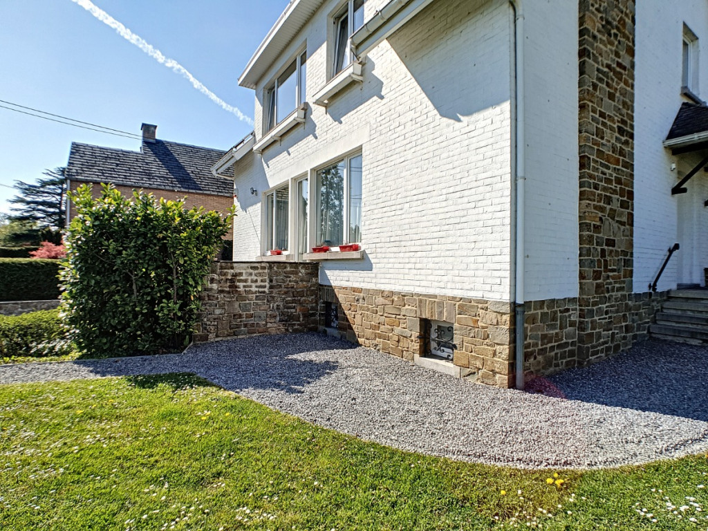 Rue du Hêtre Pourpre - 58 - - 4053