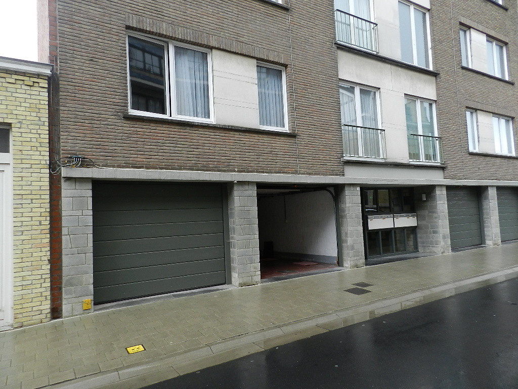 Minneplein - 14 - Garage - 8900