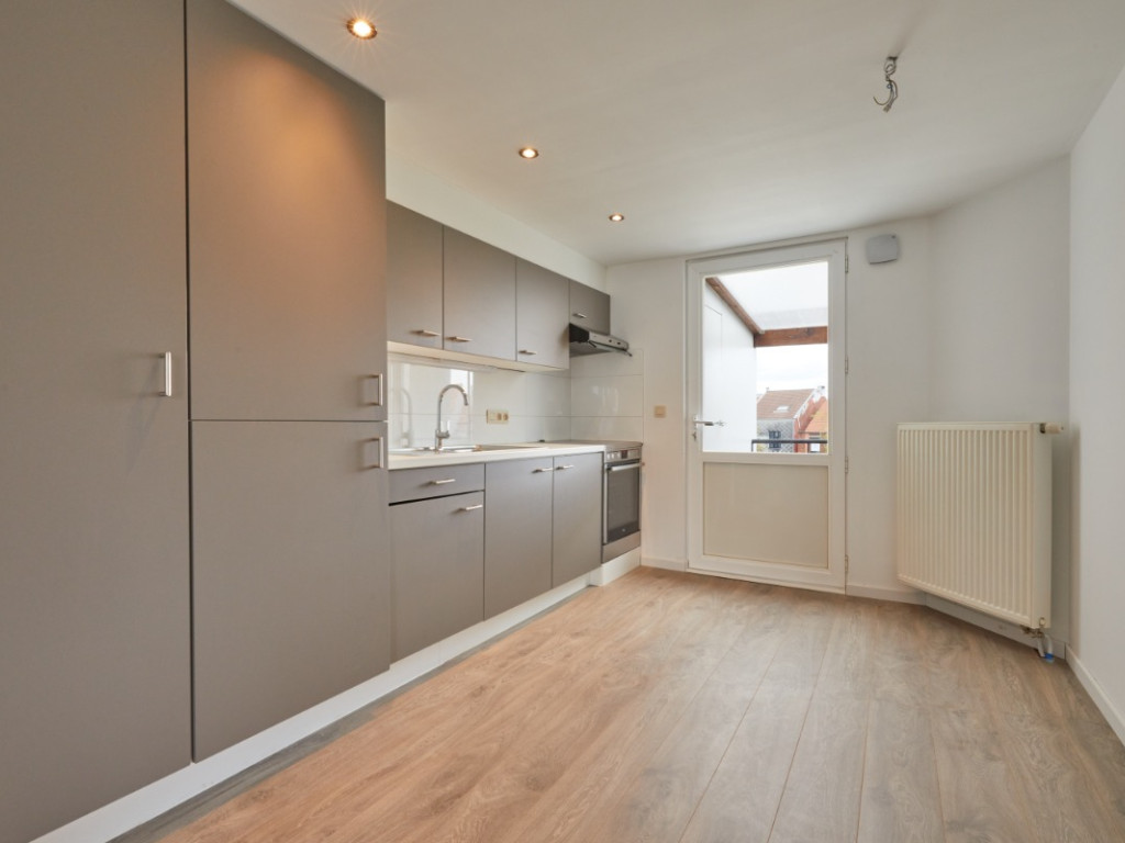 Koningin Elisabethlaan - 30 - 3 - 9100