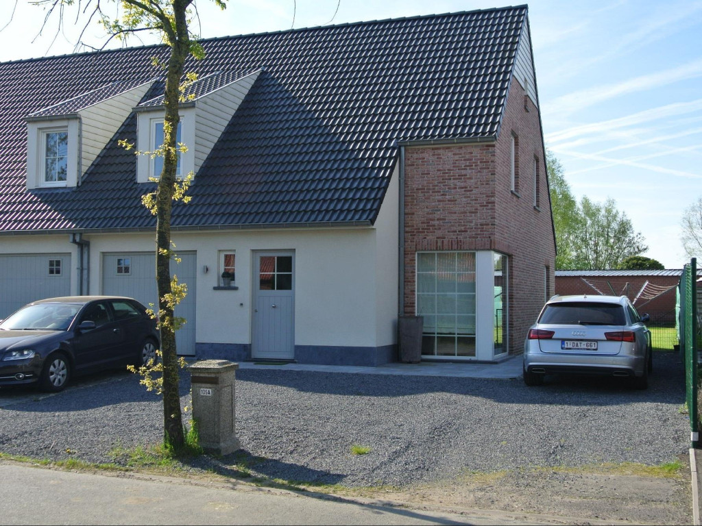 Beekstraat - 105 - A - 8730