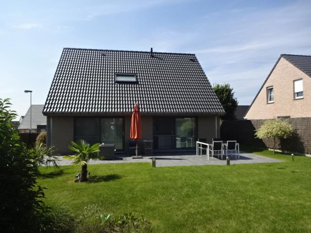 Rue de Bornoville - 327 - - 7700