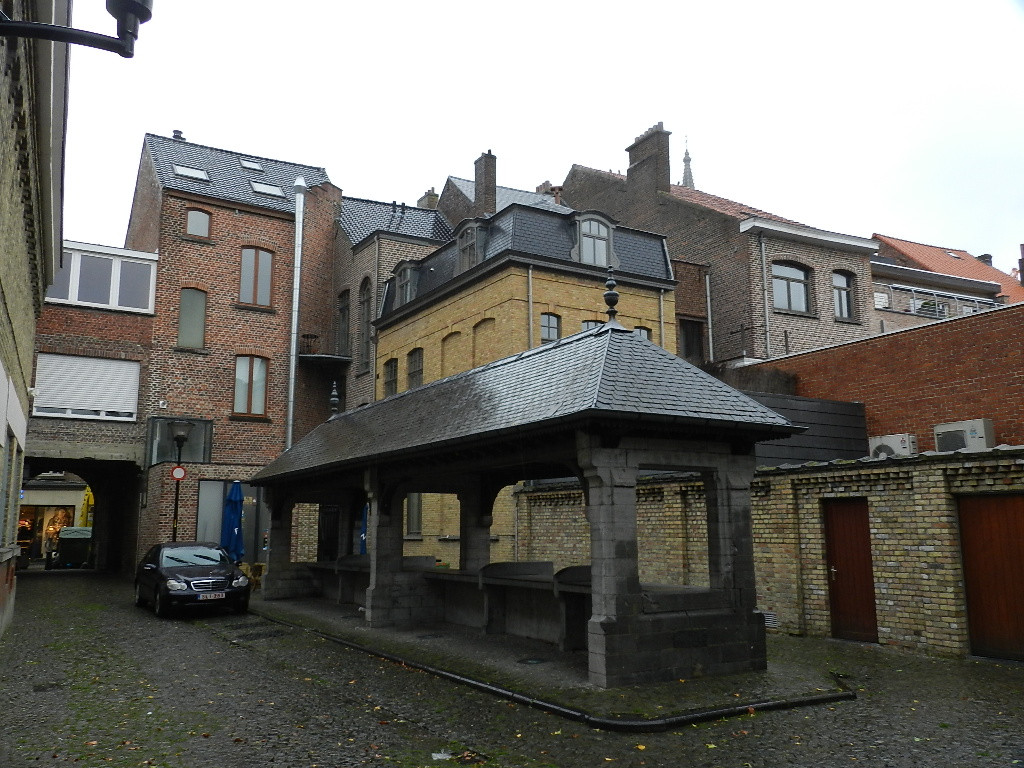 Vismarkt - 1A - 2A - 8900