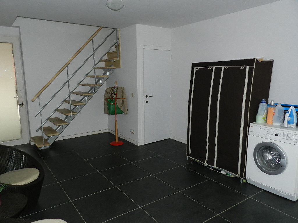 Cartonstraat - 47 - - 8900