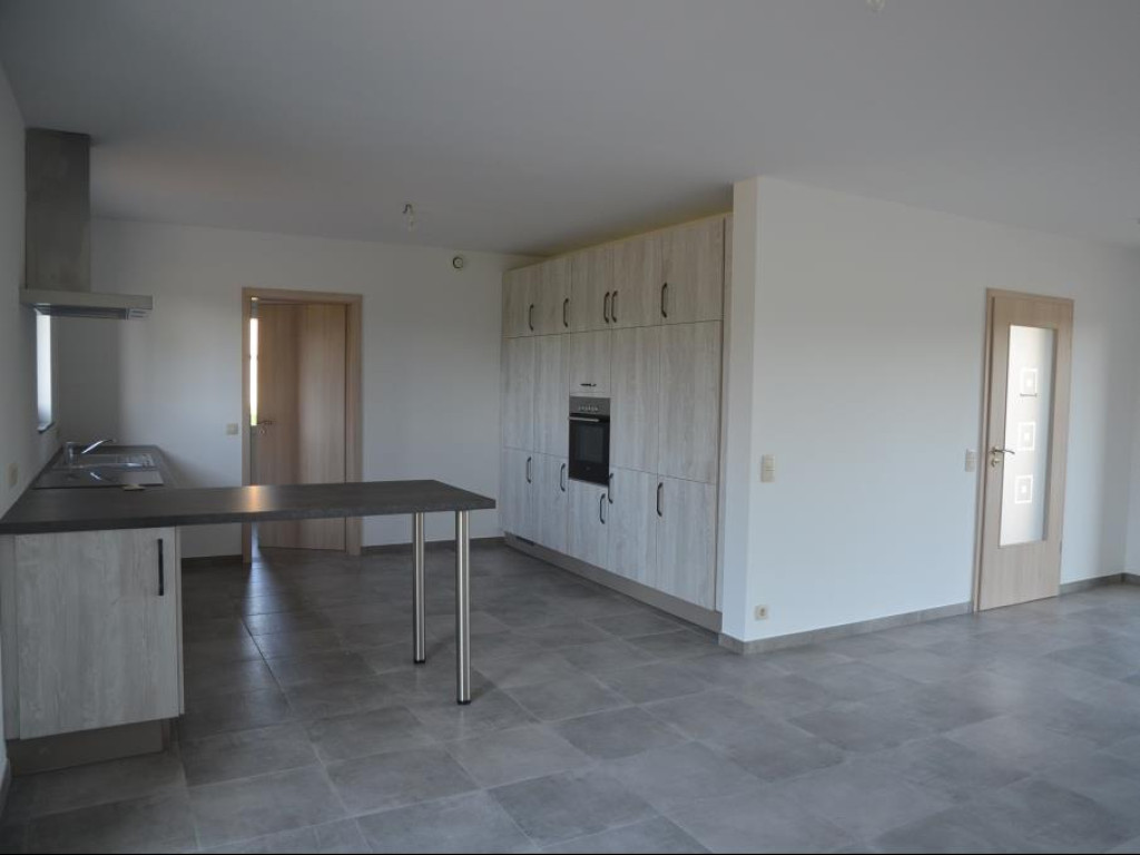 Route des Mainis - 18 - - 6840