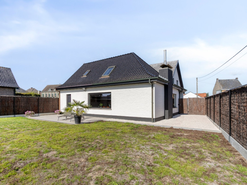 Schoolweg - 2 - - 9770