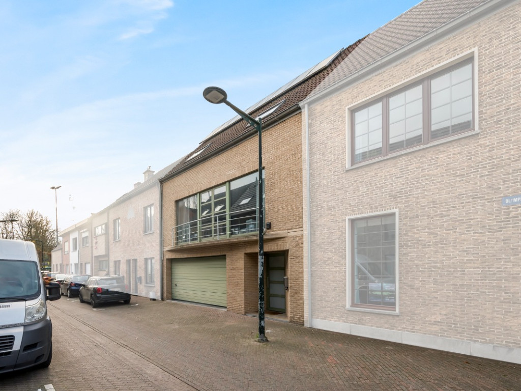 Olympiastraat - 1 - - 9150