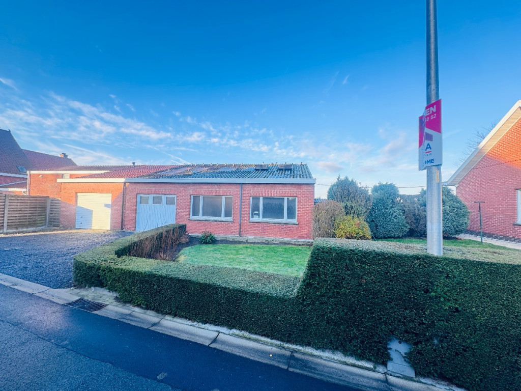 Sint Pieterstraat - 104 - - 8880