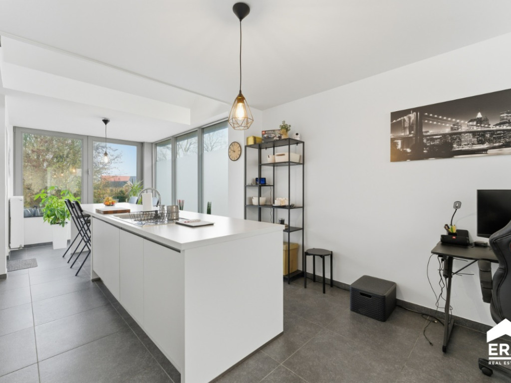 Casselstraat - 27 - - 8970