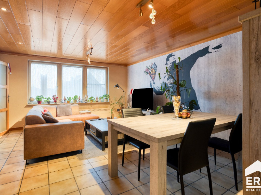 Uitkerkestraat - 30 - 0101 - 8370