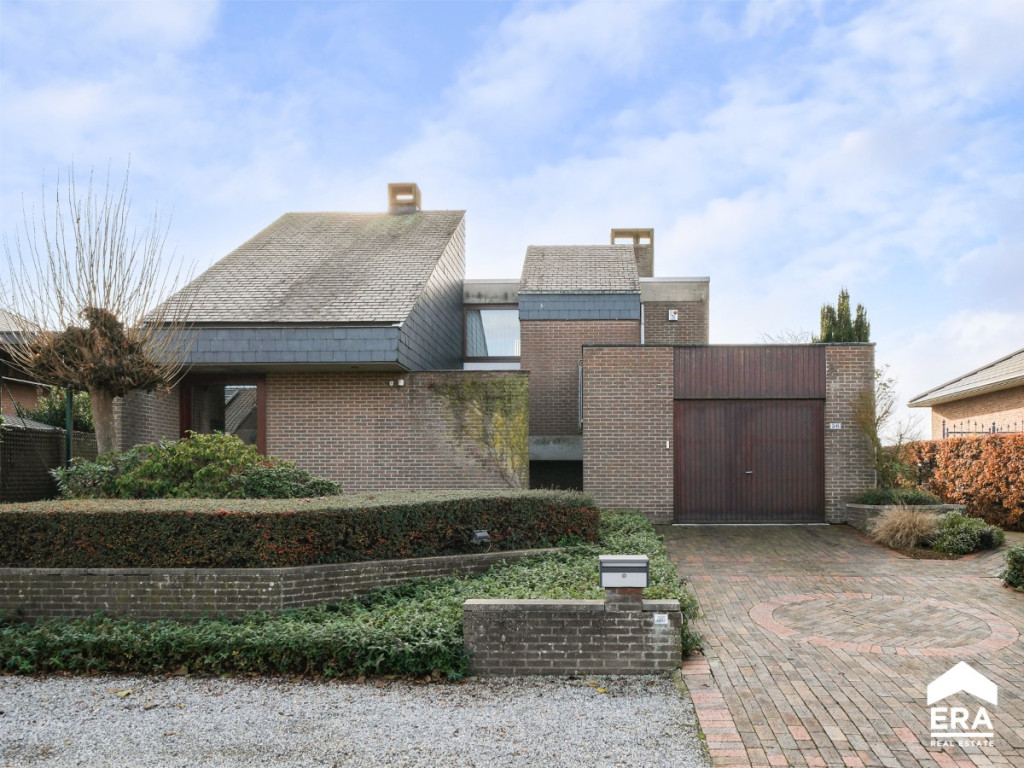 Moggeweidestraat - 26 - - 3570