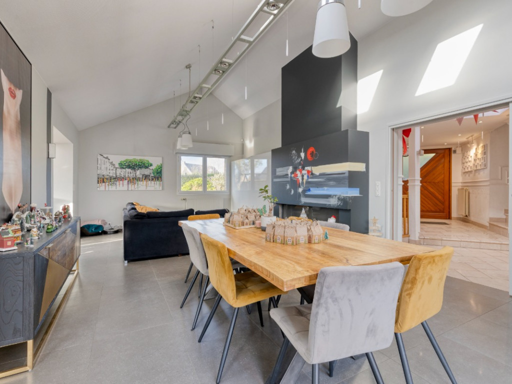 rue du Compagnon Vendredi - 106 - - 59495