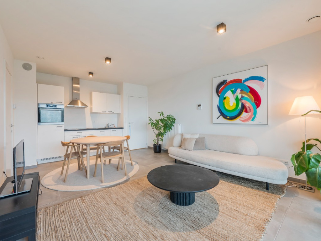 Desguinlei - 86 - 604 - 2018