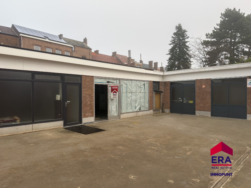 Oude Vestenstraat - 19+ - MAGAZIJN - 3300