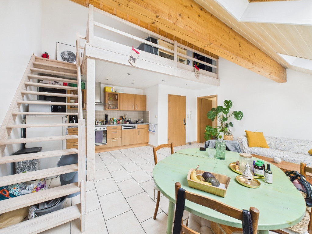 Rue des Chasseurs Ardennais - 5A - 5 - 6800