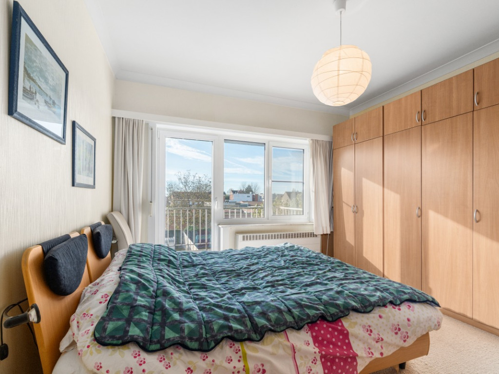 Adrien Van Roeyenstraat - 33 - - 2070