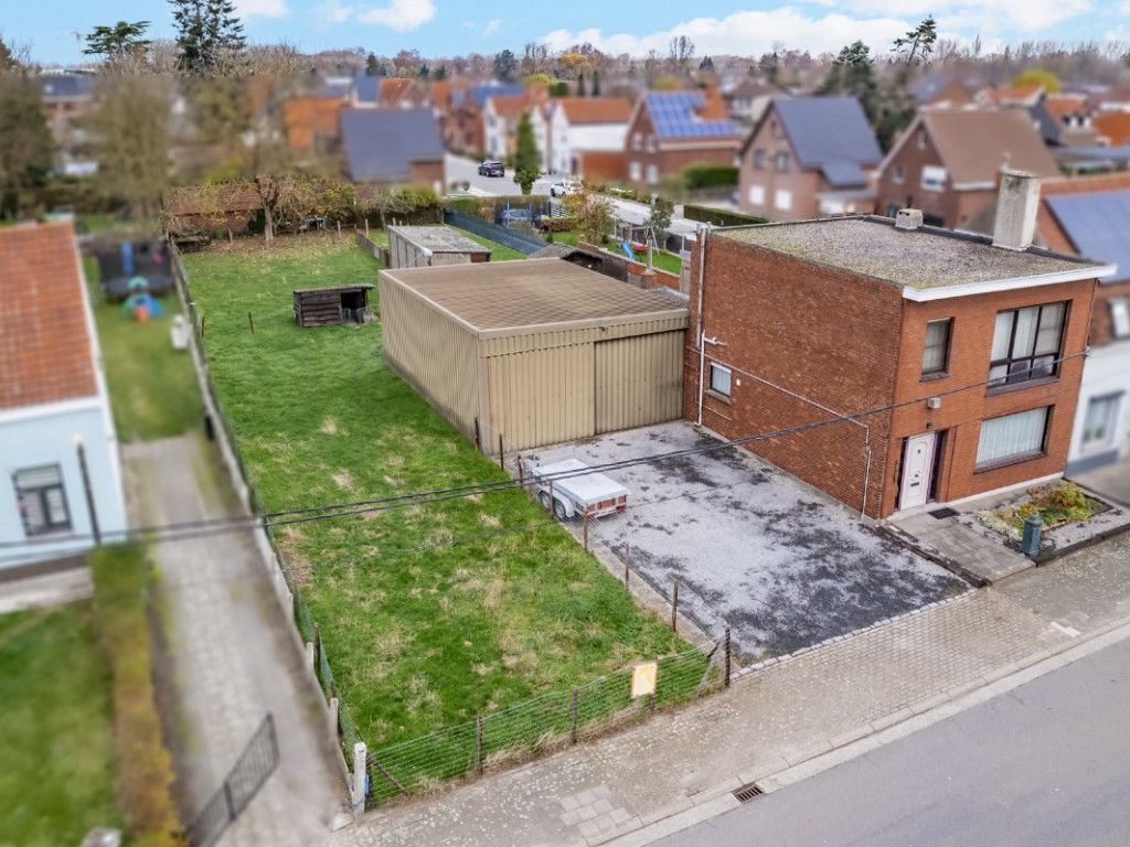 Leegstraat - 71 - - 9060