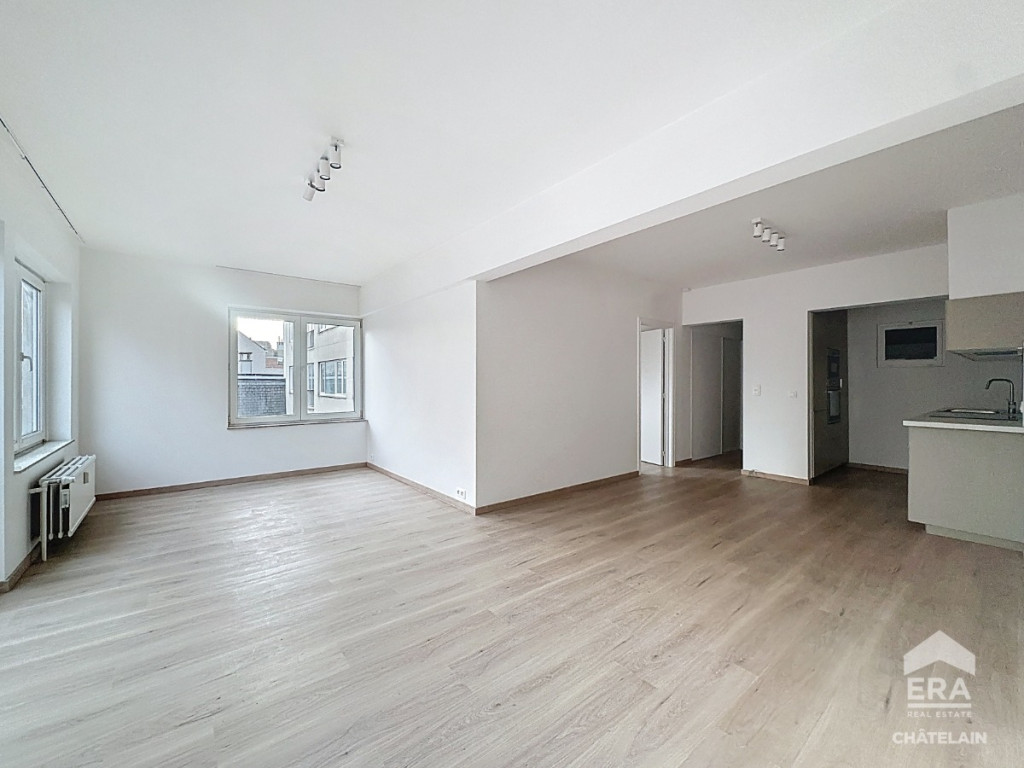 Rue Saint-Bernard - 19 - - 1060