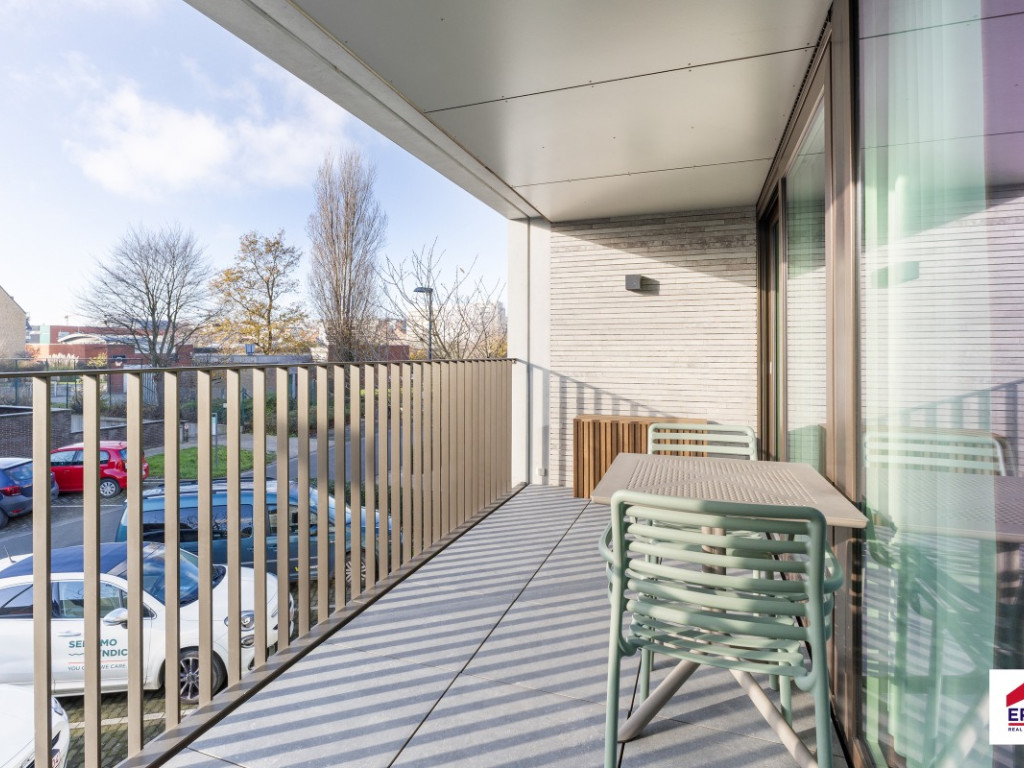 Dennenlaan - 4 - 0101 - 8430