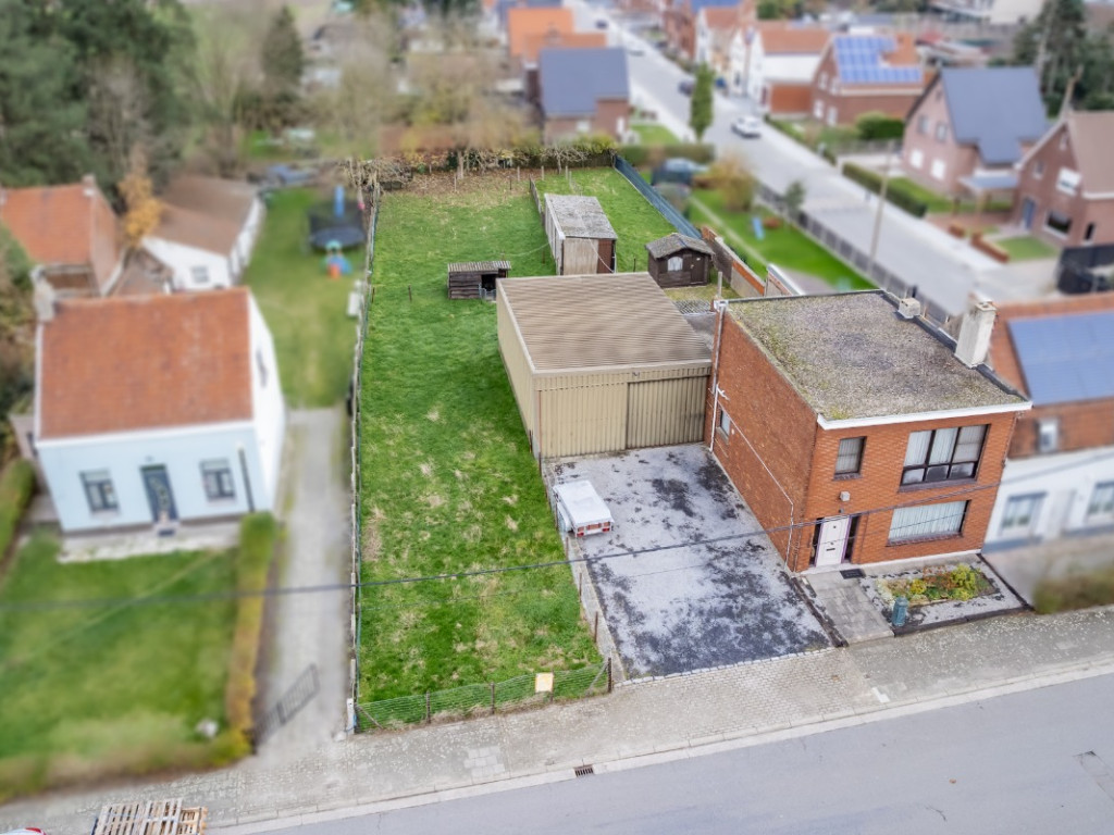 Leegstraat - 71 - - 9060