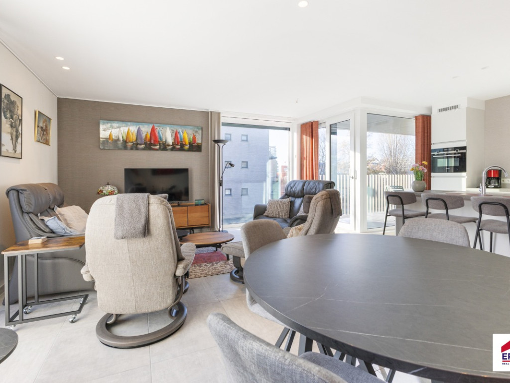 Dennenlaan - 4 - 0101 - 8430