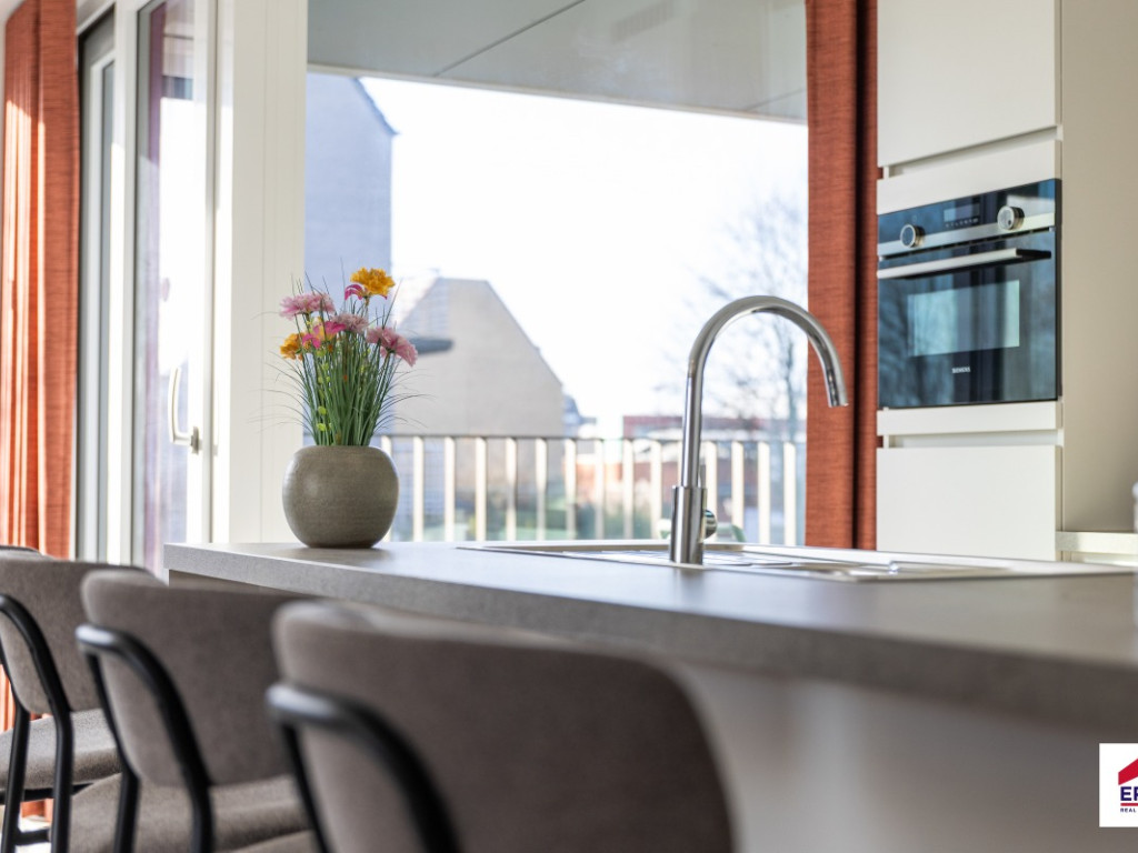 Dennenlaan - 4 - 0101 - 8430