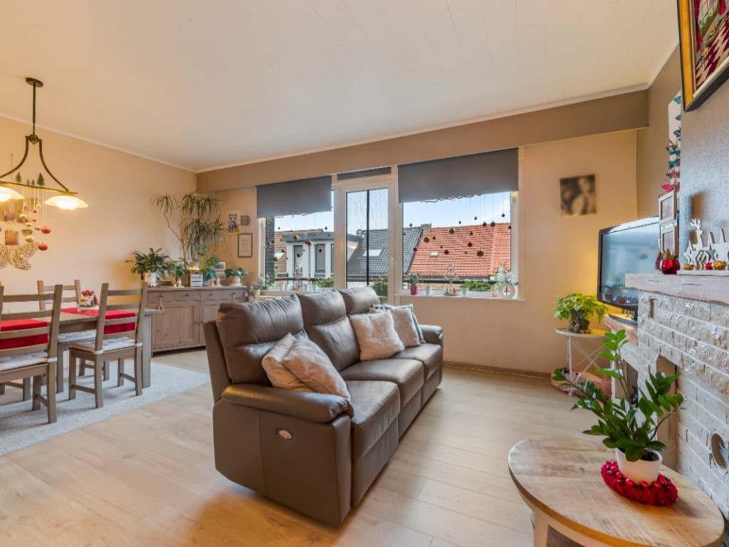 Dorp Oost - 77 - 2 - 2070