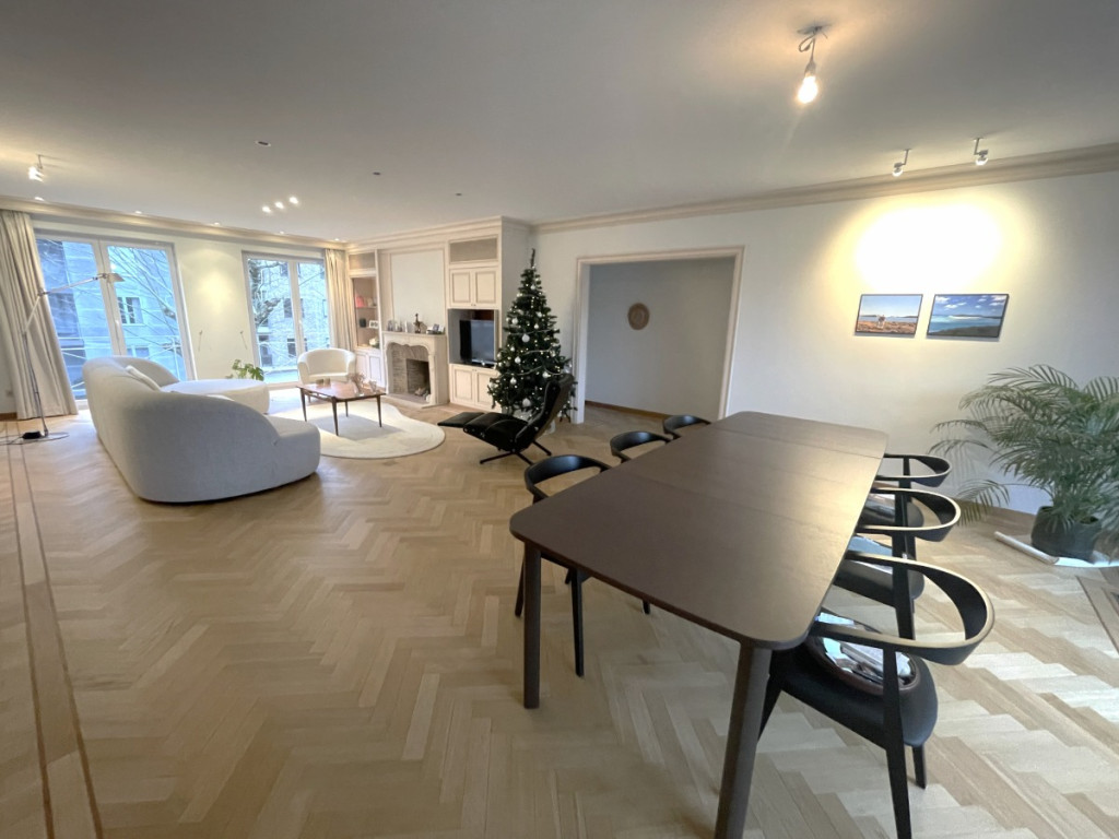 Dam - 12 - 21 - 8500