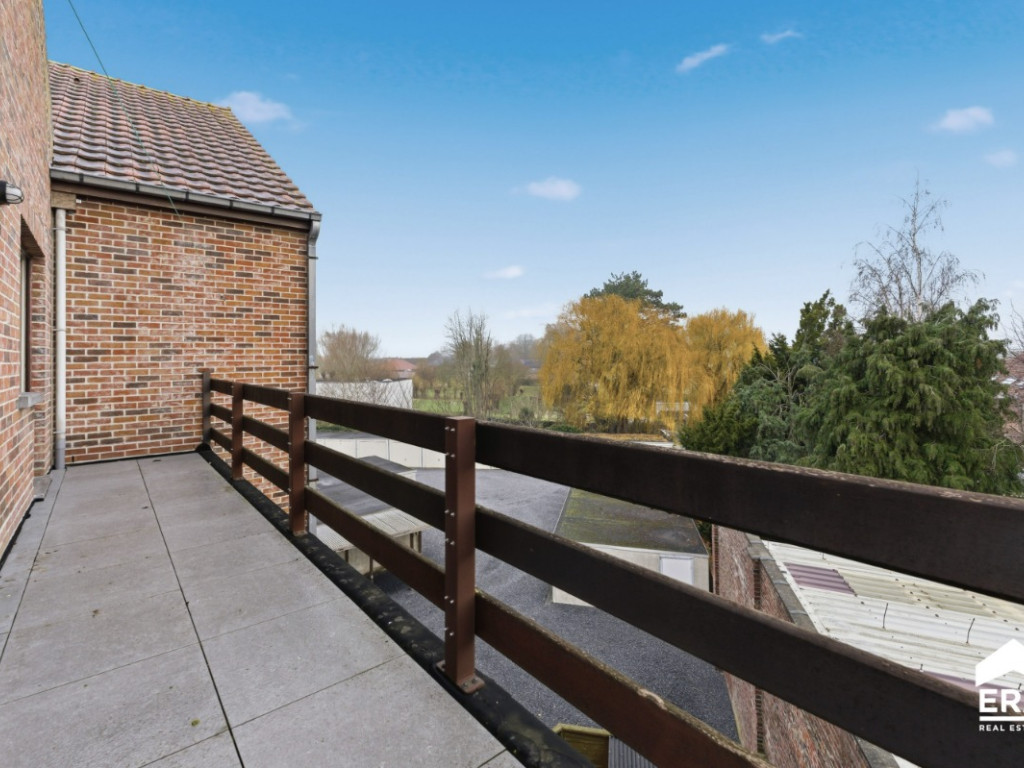 Doornstraat - 11 - D - 8970